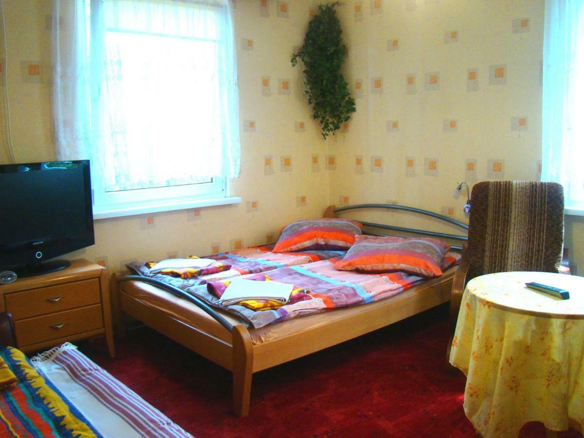 Hotel Osrodek Wypoczynkowy Oaza Kuznica Zbaska Exterior foto